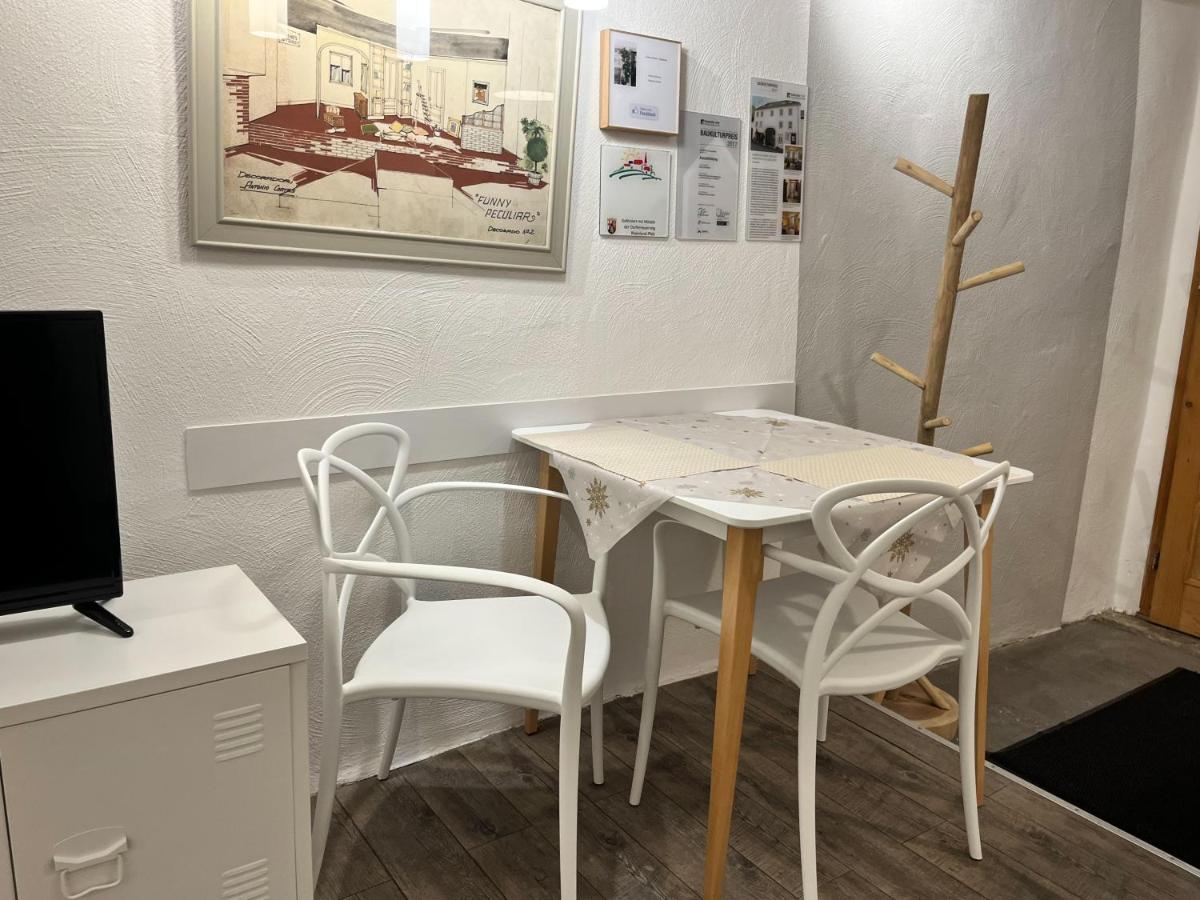 Living-In-History: Historischer Charme Und Design Dudeldorf Kültér fotó